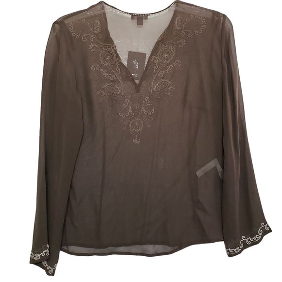 NWT Ann Taylor Petites XSP 100% Silk Embroidered and Beaded Sheer V-neck Blouse - Picture 2 of 10
